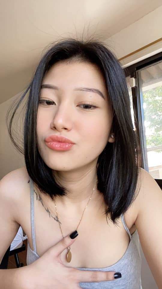 Gã chồng lo làm việc, bà xã ở nhà vụng trộm với cậu thanh niên phòng bên