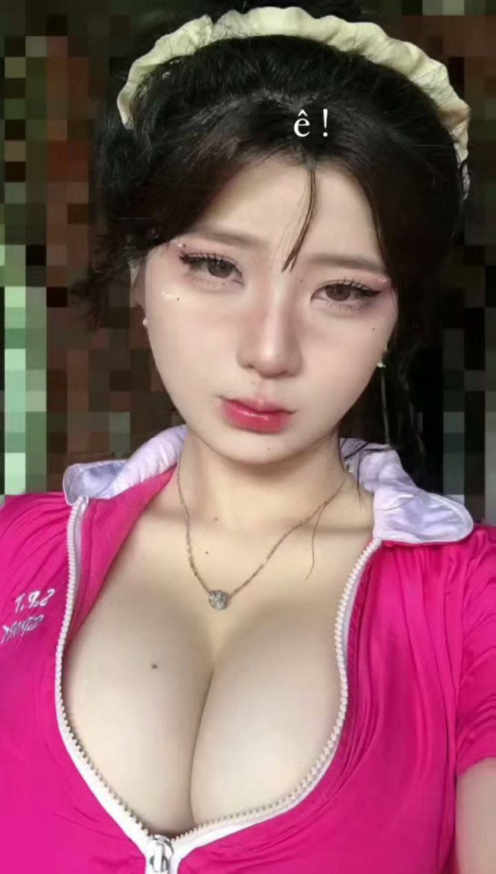 CAWD-183 Thủ dâm bằng giọng Kansai dễ thương♪ Thủ dâm♪ "Đừng xuất tinh vội!" Sex tay ba ngược giữa hai cô gái Kansai sẽ tiếp tục thủ dâm cho đến khi nó đứt Maeno Nana Hoshino Kokoro